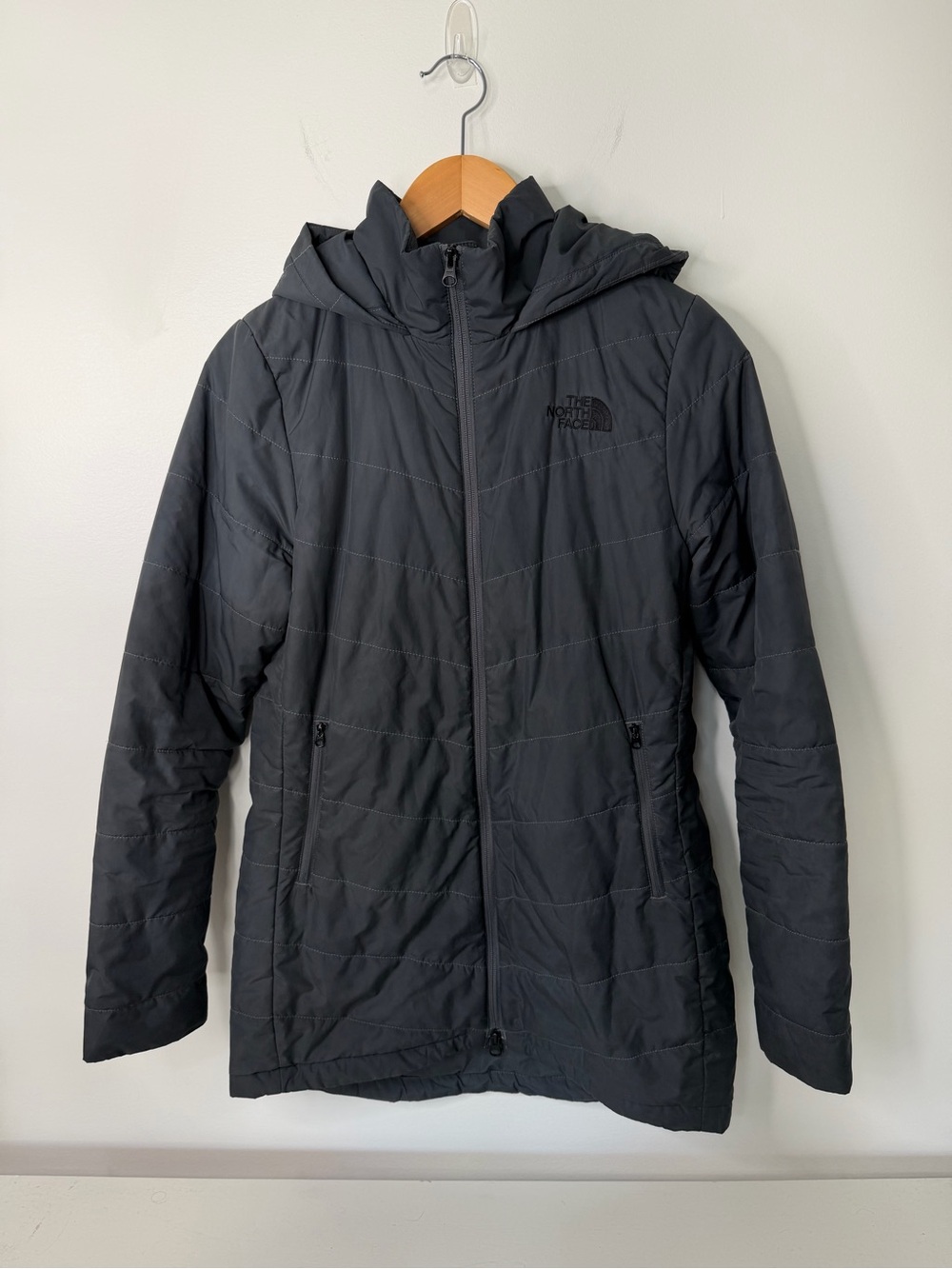 The North Face Women's Tamburello Hooded Parka Gray Full zip insulated Womens SM